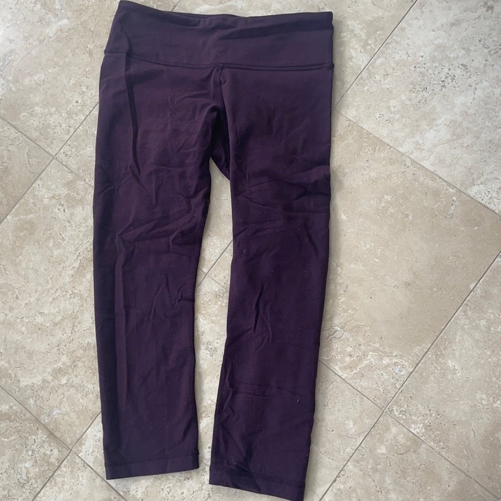 Lululemon Maroon Cropped Leggings